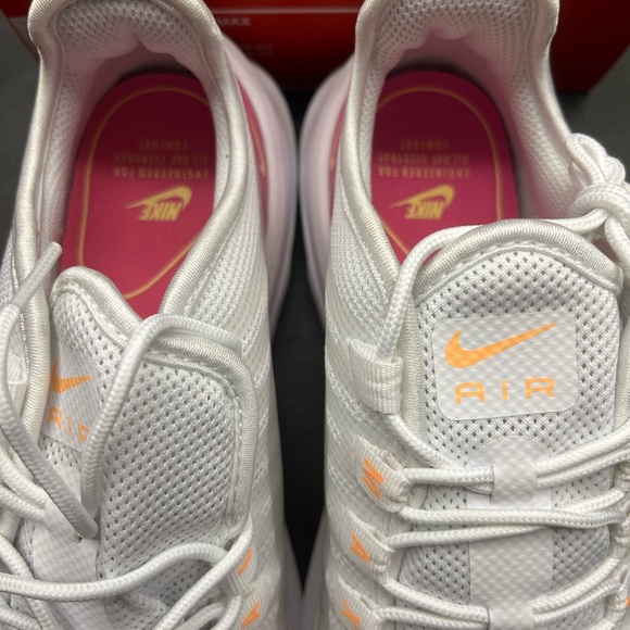 Women’s Nike Air Max Axis Prem - Brand new in box - Size: 6.5 - Picture 6 of 8
